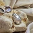 Nyitható, gravírozott ezüst ovális emlékmedál 