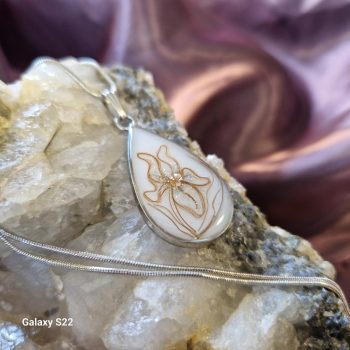 Yorki szőrrel készült medál